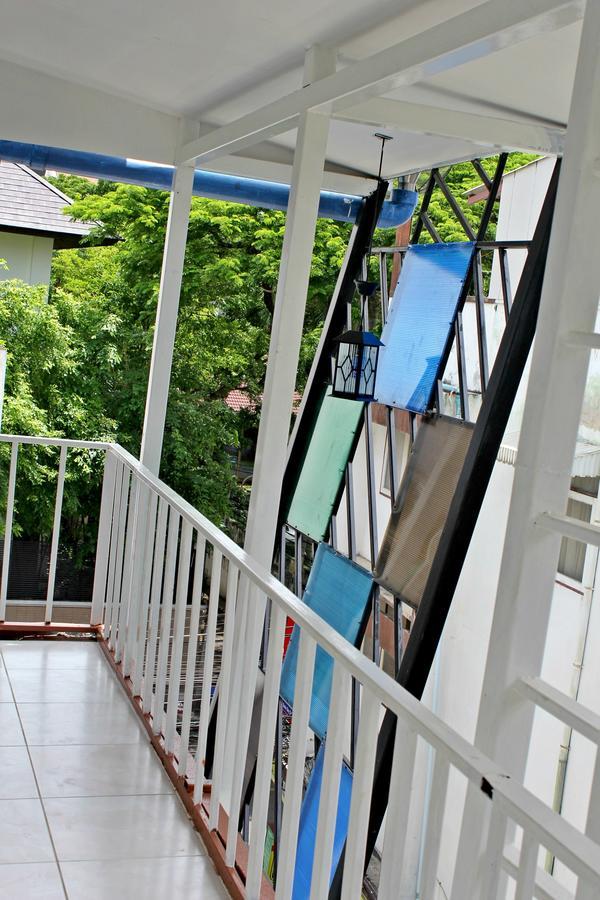 Everest Boutique Hotel Bangkok Extérieur photo