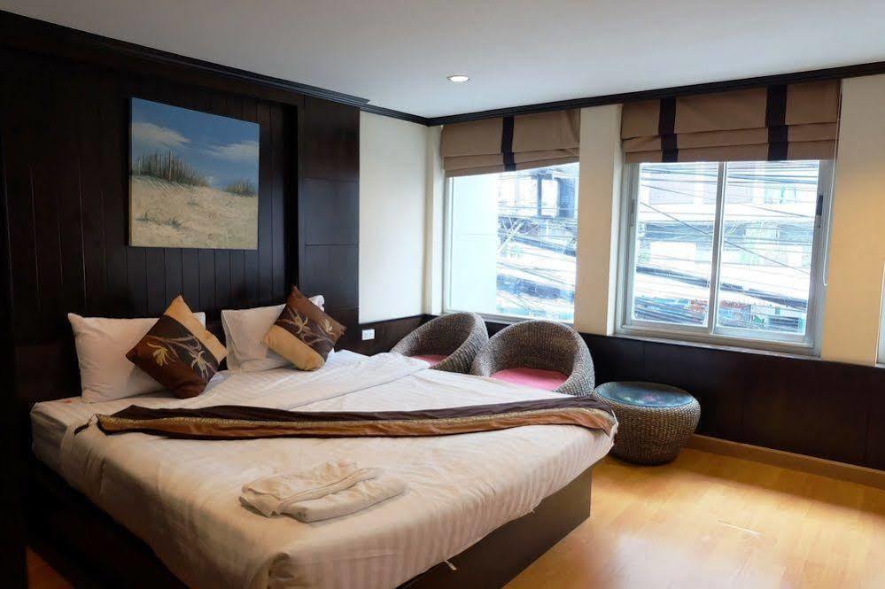 Everest Boutique Hotel Bangkok Extérieur photo