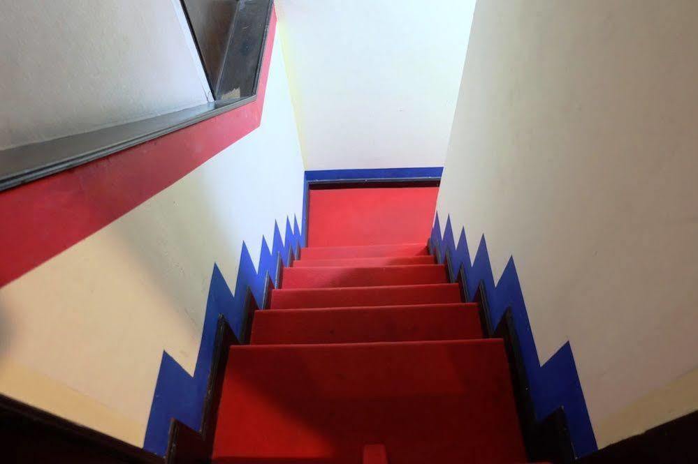 Everest Boutique Hotel Bangkok Extérieur photo